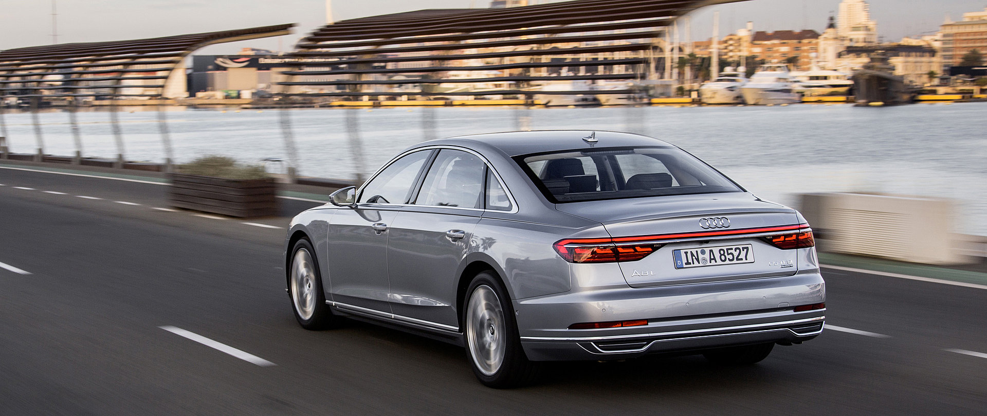 Audi A8 bei Borgmann Krefeld Audi A8 kaufen im Autohaus Borgmann