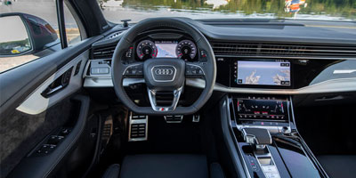 Audi Q7 im Audi Borgmann Krefeld Audi Q7 im Autohaus Borgmann Krefeld